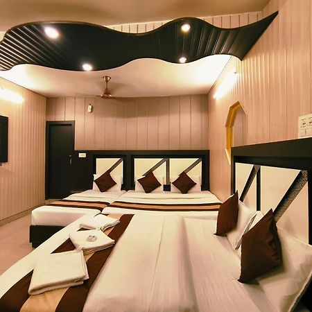 Hotel Pardesi הרידוואר מראה חיצוני תמונה