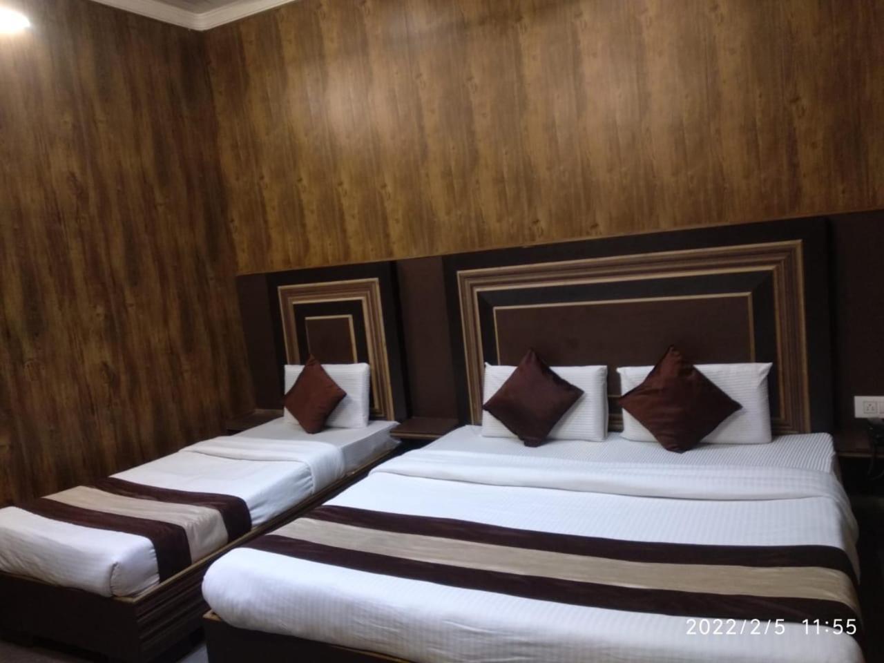 Hotel Pardesi הרידוואר מראה חיצוני תמונה