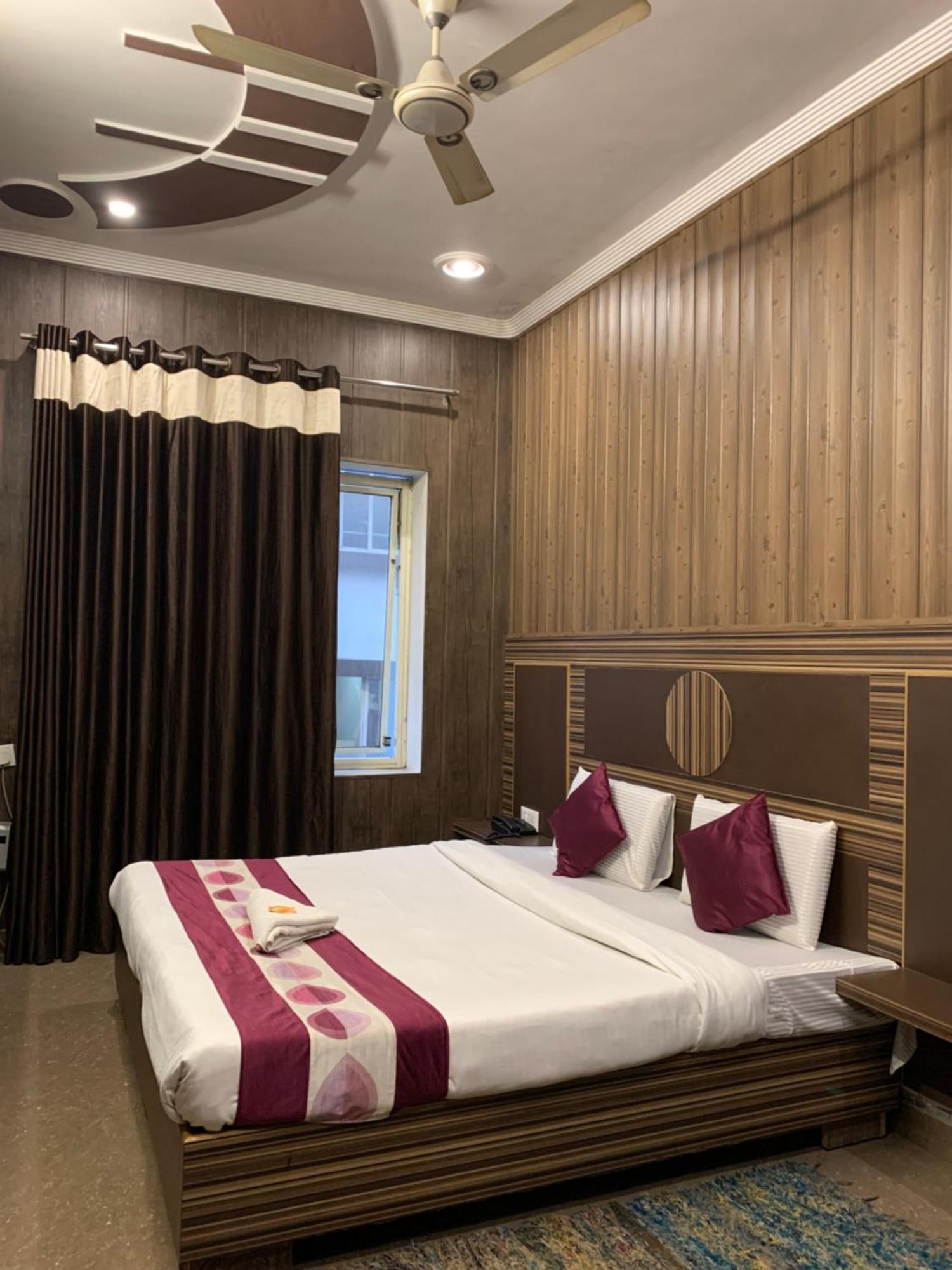 Hotel Pardesi הרידוואר מראה חיצוני תמונה