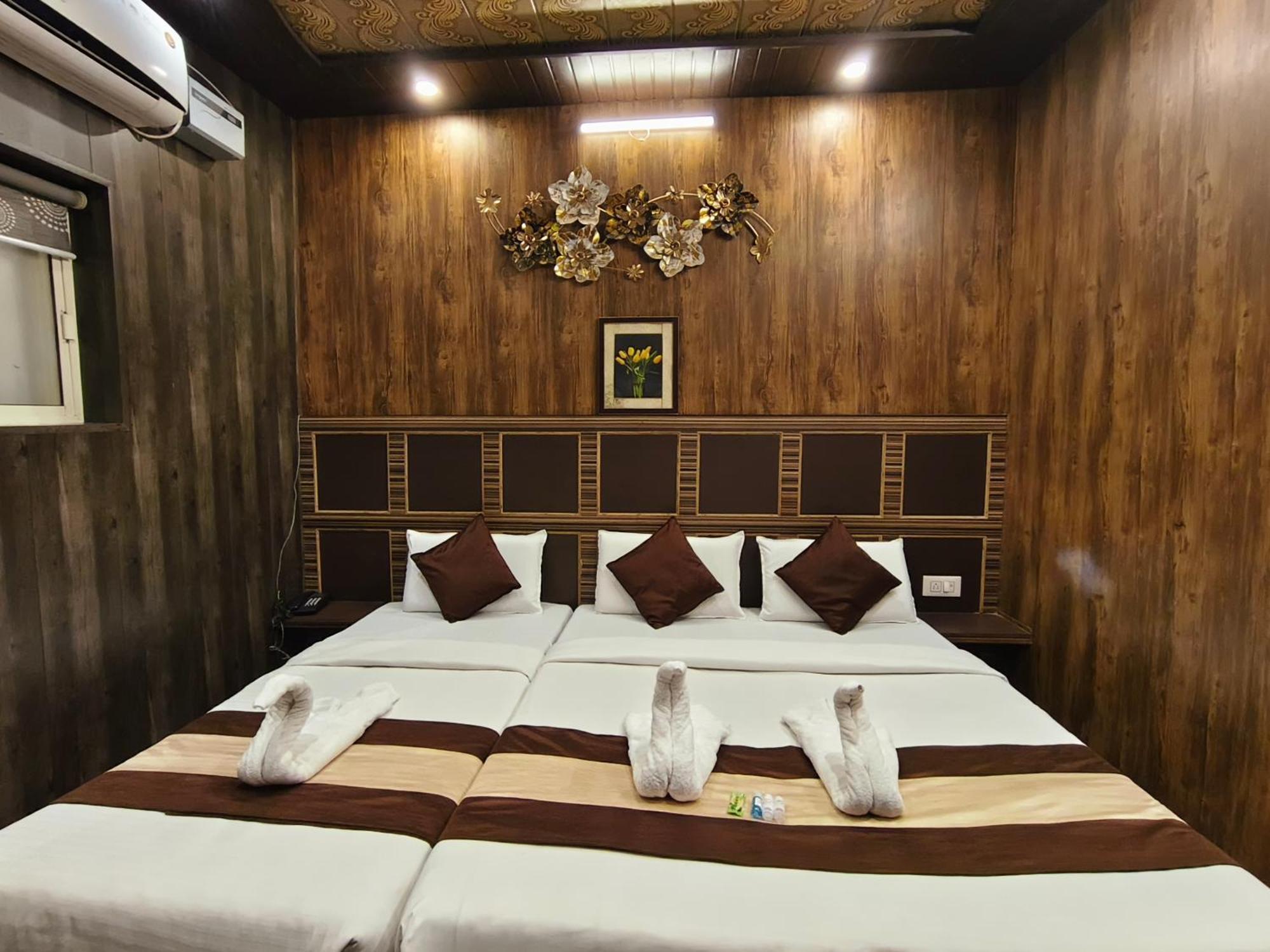 Hotel Pardesi הרידוואר מראה חיצוני תמונה